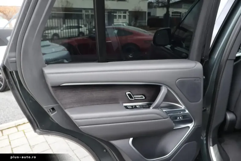 Land Rover Range Rover din 2023 cu 49.500 km - oferta LAN186538 - foto 17