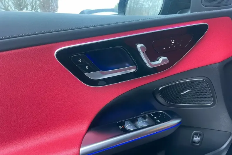 Mercedes-Benz C 43 AMG (Clasa C) din 2024 cu 9.211 km - oferta MER186540 - foto 9