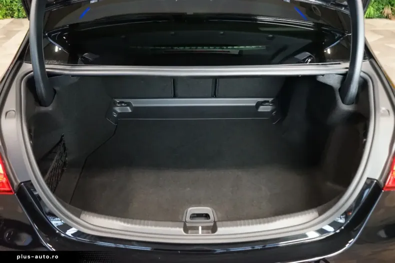 Mercedes-Benz C 43 AMG (Clasa C) din 2024 cu 11.095 km - oferta MER186541 - foto 17
