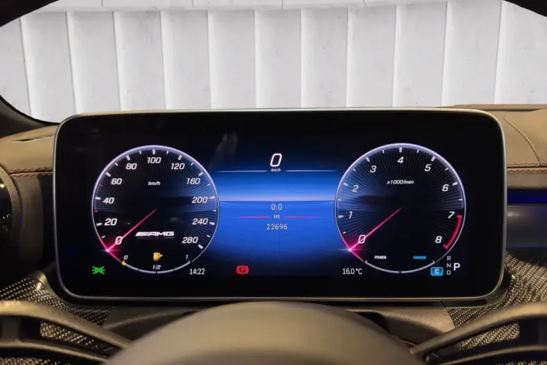 Mercedes-Benz C 43 AMG (Clasa C) din 2024 cu 22.691 km - oferta MER186543 - foto 11