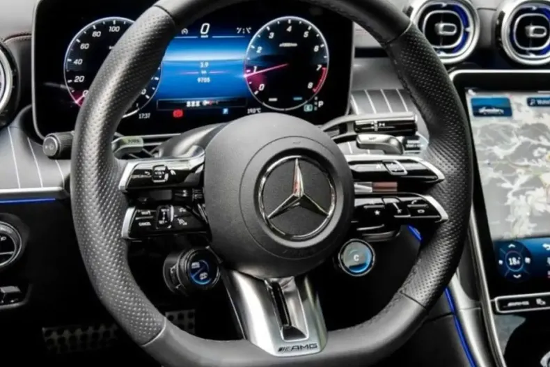 Mercedes-Benz C 43 AMG (Clasa C) din 2024 cu 9.700 km - oferta MER186544 - foto 8