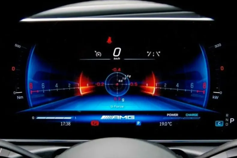 Mercedes-Benz C 43 AMG (Clasa C) din 2024 cu 9.700 km - oferta MER186544 - foto 9