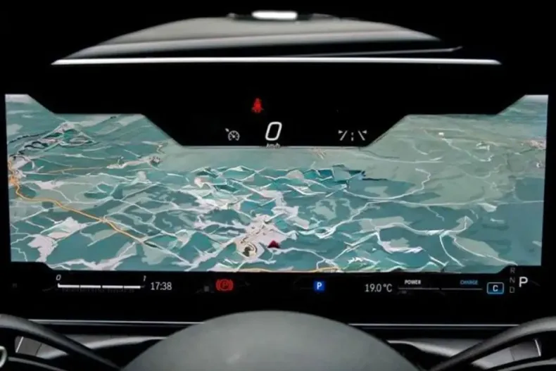 Mercedes-Benz C 43 AMG (Clasa C) din 2024 cu 9.700 km - oferta MER186544 - foto 10