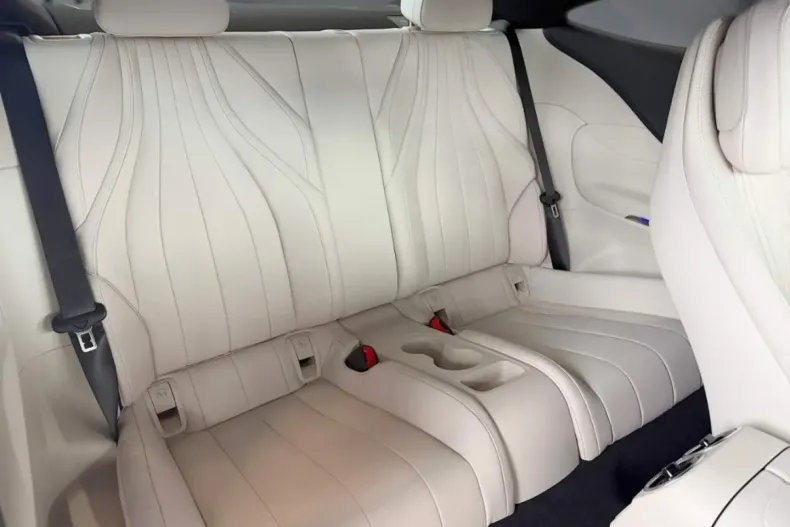 Mercedes-Benz E 53 AMG (Clasa E) din 2024 cu 21.000 km - oferta MER186550 - foto 6