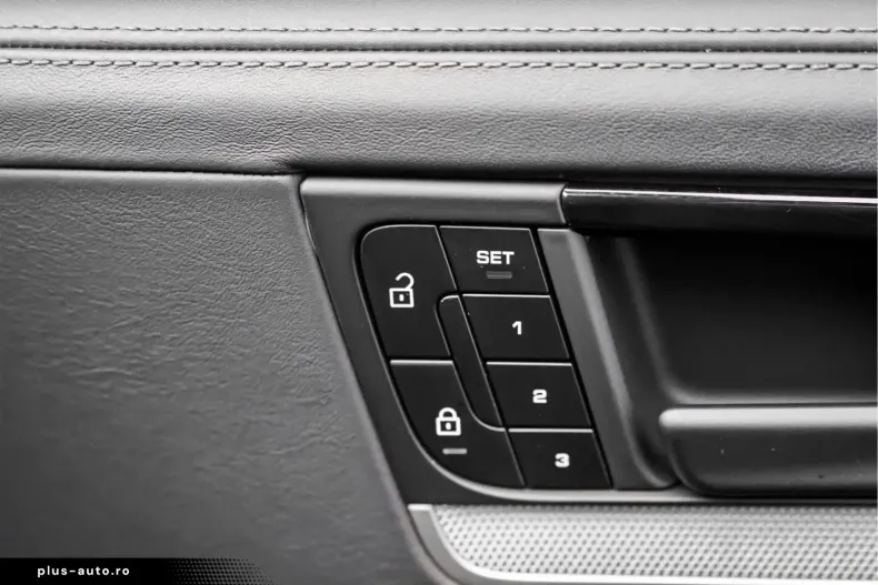 Porsche Cayenne din 2024 cu 53.463 km - oferta POR186551 - foto 30