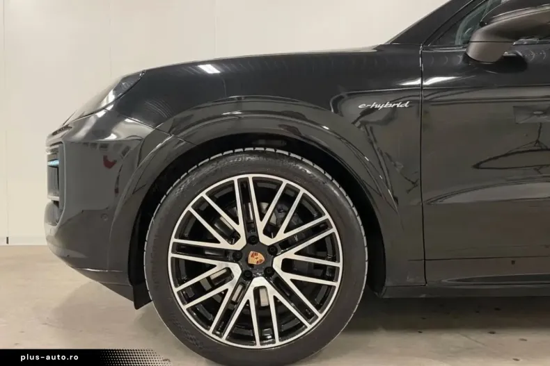 Porsche Cayenne din 2024 cu 14.750 km - oferta POR186552 - foto 6