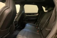 Porsche Cayenne din 2024 cu 14.750 km - oferta POR186552 - foto 12