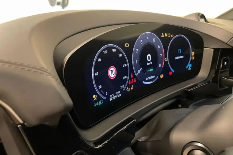 Porsche Cayenne din 2024 cu 14.750 km - oferta POR186552 - foto 17