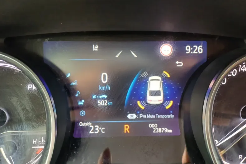 Toyota Camry din 2022 cu 23.879 km - oferta TOY186553 - foto 5