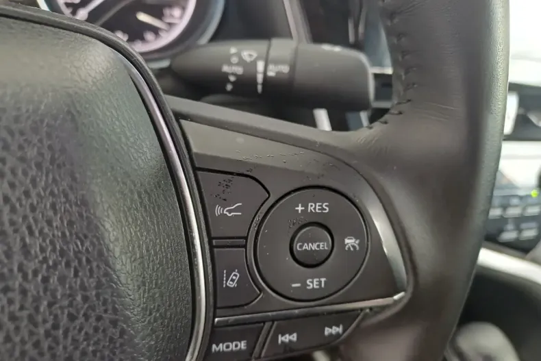 Toyota Camry din 2022 cu 23.879 km - oferta TOY186553 - foto 17