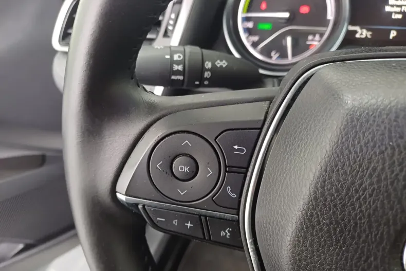 Toyota Camry din 2022 cu 23.879 km - oferta TOY186553 - foto 18