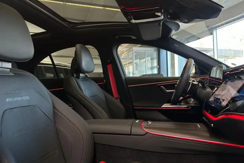 Mercedes-Benz E 53 AMG (Clasa E) din 2025 cu 7.441 km - oferta MER186555 - foto 12