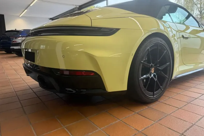 Porsche 911 din 2024 cu 18.284 km - oferta POR186557 - foto 9