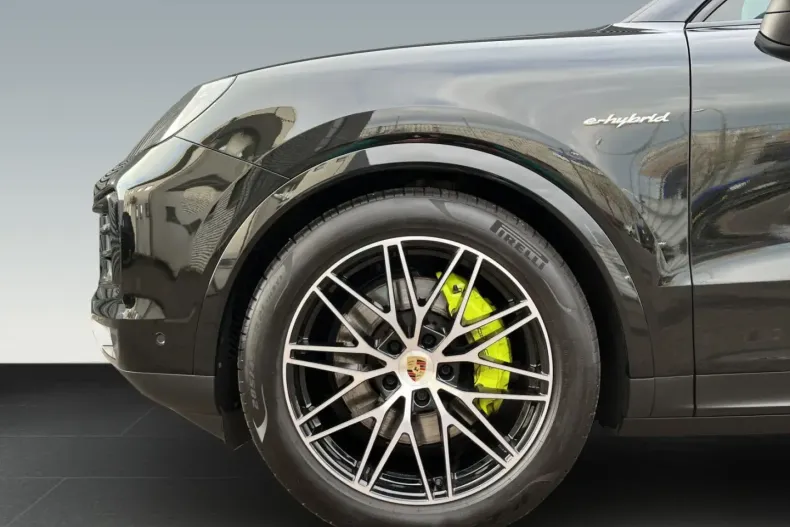 Porsche Cayenne din 2024 cu 21.803 km - oferta POR186561 - foto 8