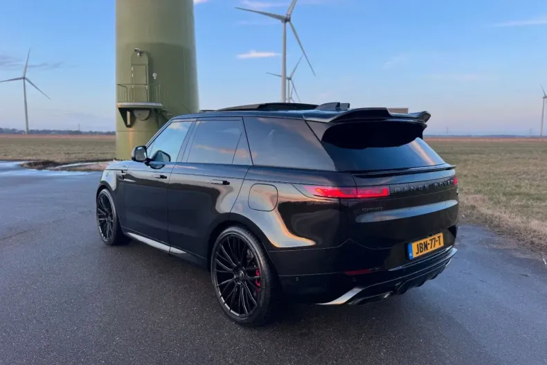 Land Rover Range Rover Sport din 2024 cu 19.522 km - oferta LAN186564 - foto 2