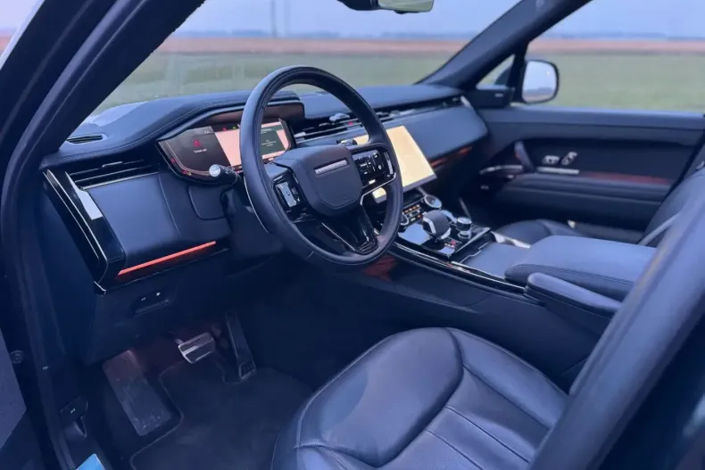Land Rover Range Rover Sport din 2024 cu 19.522 km - oferta LAN186564 - foto 5