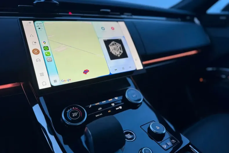 Land Rover Range Rover Sport din 2024 cu 19.522 km - oferta LAN186564 - foto 11