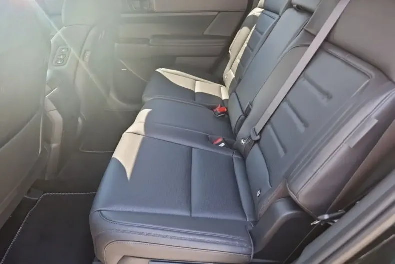 Hyundai SANTA FE din 2024 cu 9.990 km - oferta HYU186565 - foto 10