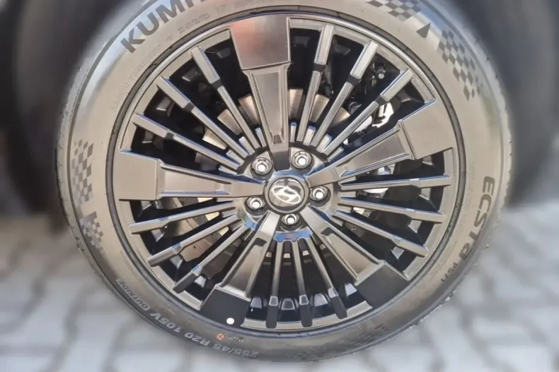 Hyundai SANTA FE din 2024 cu 9.990 km - oferta HYU186565 - foto 14