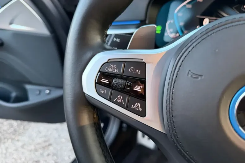 BMW 530 (Seria 5) din 2022 cu 68.750 km - oferta BMW186568 - foto 20