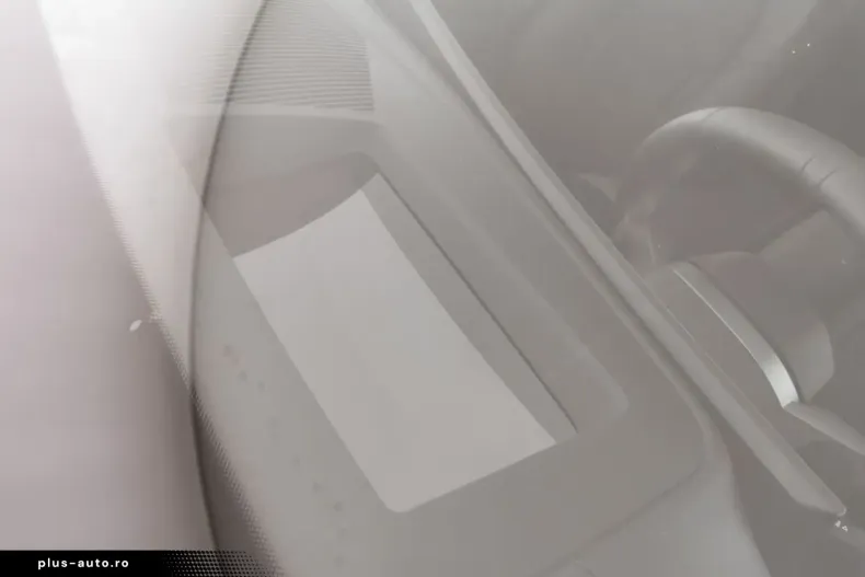 BMW 520 (Seria 5) din 2025 cu 27.112 km - oferta BMW186569 - foto 16