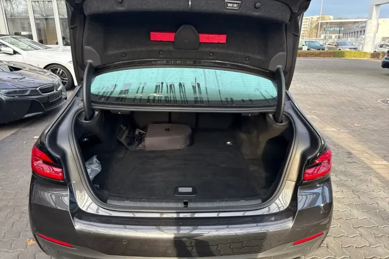 BMW 530 (Seria 5) din 2021 cu 75.018 km - oferta BMW186571 - foto 11
