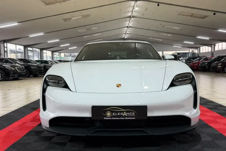 Porsche Taycan din 2021 cu 89.500 km - oferta POR186573 - foto 6