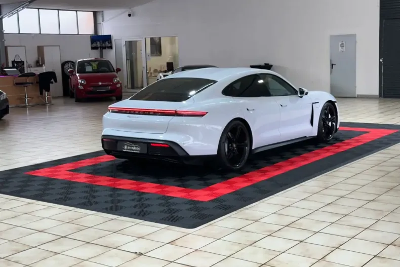 Porsche Taycan din 2021 cu 89.500 km - oferta POR186573 - foto 7