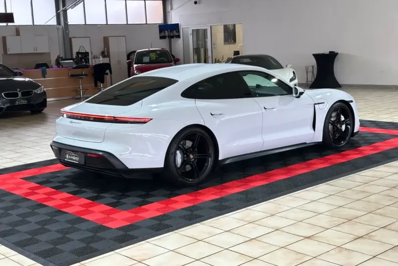 Porsche Taycan din 2021 cu 89.500 km - oferta POR186573 - foto 18