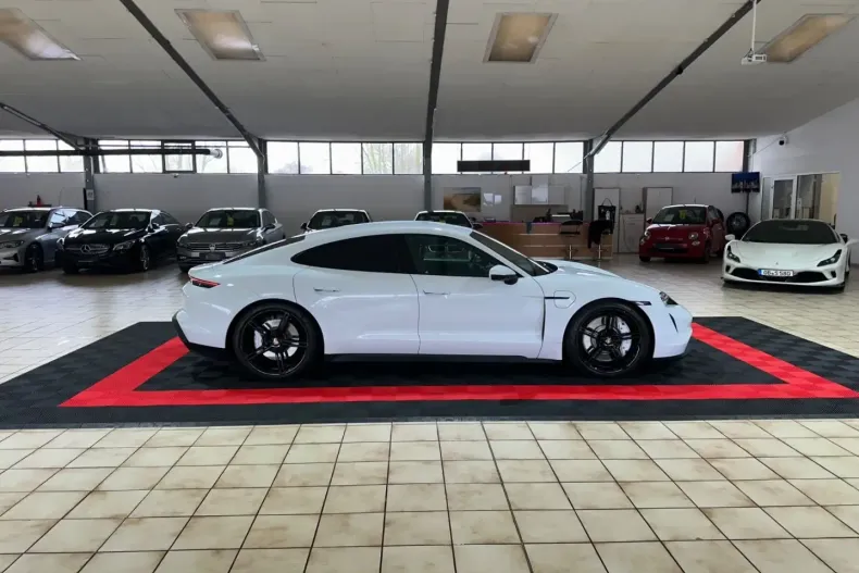 Porsche Taycan din 2021 cu 89.500 km - oferta POR186573 - foto 33