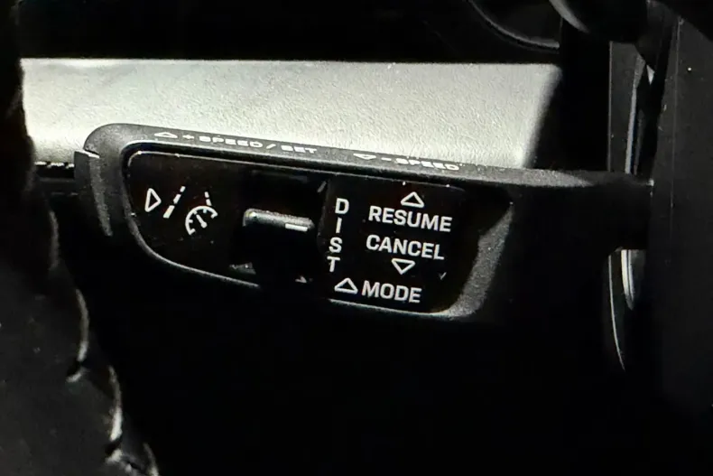 Porsche Taycan din 2021 cu 89.500 km - oferta POR186573 - foto 39