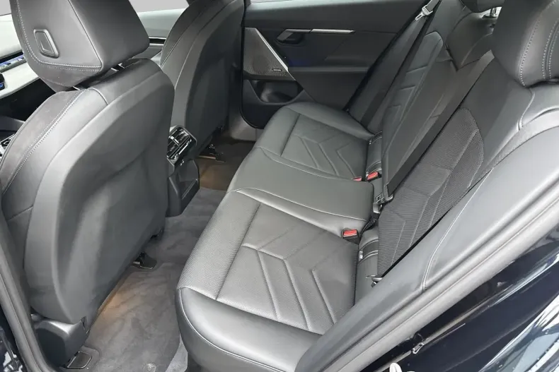 BMW 520 (Seria 5) din 2025 cu 10.500 km - oferta BMW186578 - foto 8