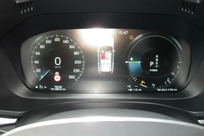 Volvo XC60 din 2021 cu 76.635 km - oferta VOL186579 - foto 20