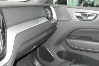 Volvo XC60 din 2021 cu 76.635 km - oferta VOL186579 - foto 27