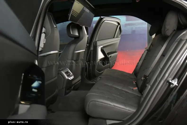 BMW 750 (Seria 7) din 2024 cu 5.200 km - oferta BMW186599 - foto 17