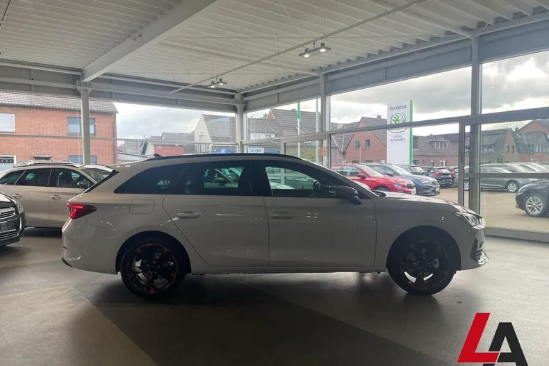 Cupra Leon din 2024 cu 29.946 km - oferta CUP186612 - foto 3