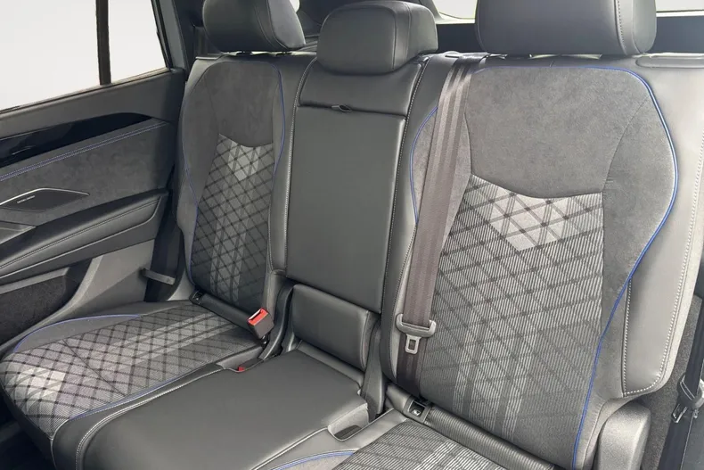 Volkswagen Tayron din 2026 cu 9.900 km - oferta VOL186614 - foto 8