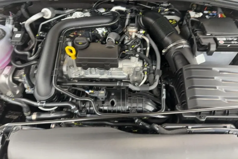 Skoda Fabia din 2026 cu 9.990 km - oferta SKO186618 - foto 11