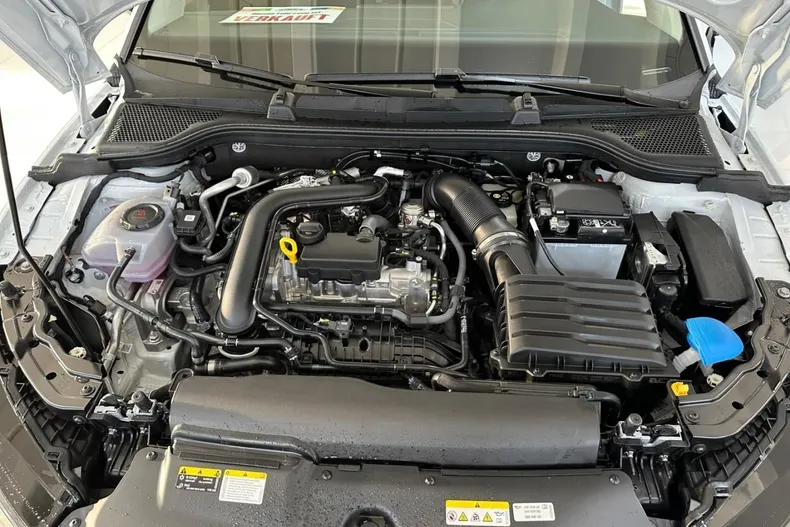 Skoda Scala din 2026 cu 1.720 km - oferta SKO186619 - foto 6