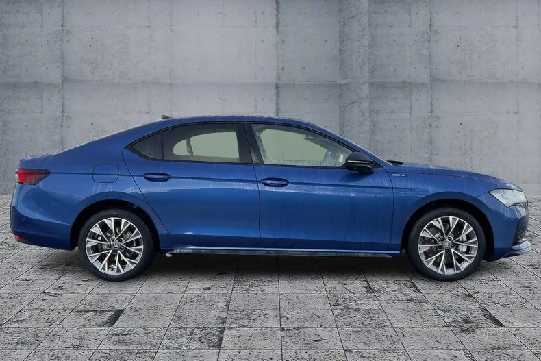 Skoda Superb din 2026 cu 5.000 km - oferta SKO186620 - foto 12