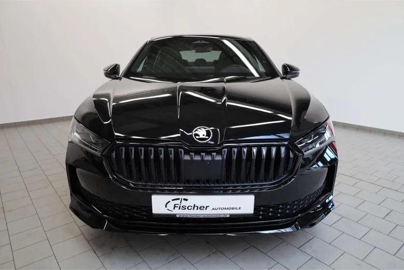 Skoda Superb din 2026 cu 15 km - oferta SKO186621 - foto 2