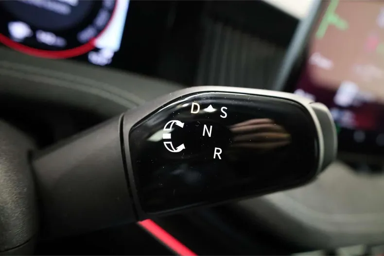 Skoda Superb din 2026 cu 15 km - oferta SKO186621 - foto 12