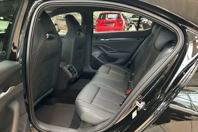 Skoda Superb din 2026 cu 0 km - oferta SKO186622 - foto 9