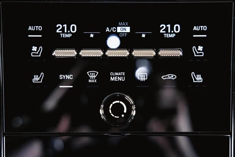 Porsche Panamera din 2026 cu 10 km - oferta POR186623 - foto 21