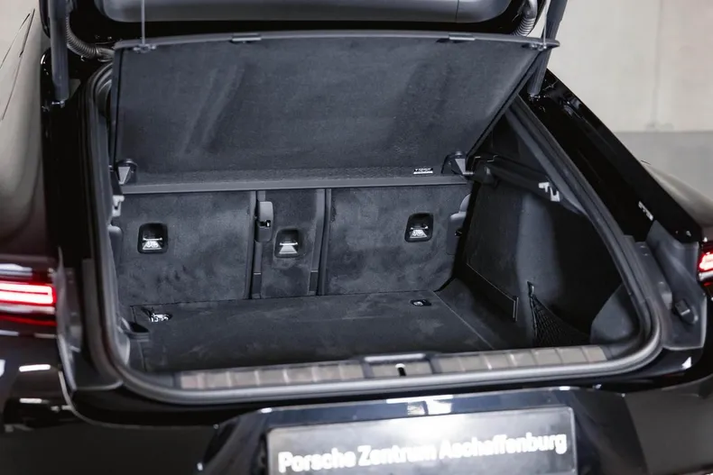 Porsche Panamera din 2026 cu 10 km - oferta POR186623 - foto 30