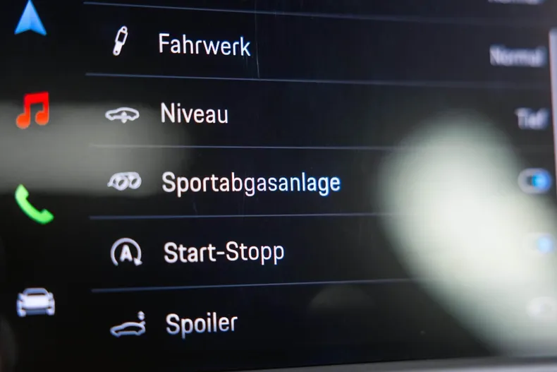 Porsche Panamera din 2026 cu 10 km - oferta POR186623 - foto 41