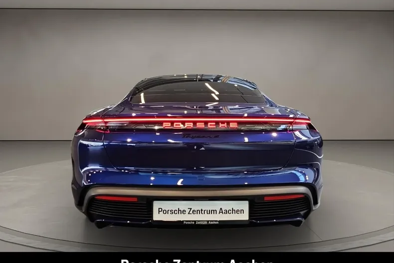 Porsche Taycan din 2026 cu 8.000 km - oferta POR186625 - foto 8