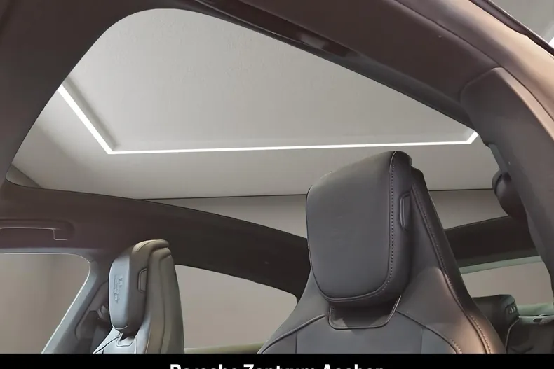 Porsche Taycan din 2026 cu 8.000 km - oferta POR186625 - foto 18