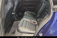 Porsche Taycan din 2026 cu 8.000 km - oferta POR186625 - foto 25