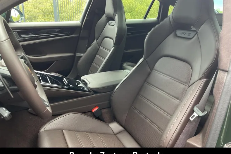 Porsche Panamera din 2026 cu 15 km - oferta POR186628 - foto 2